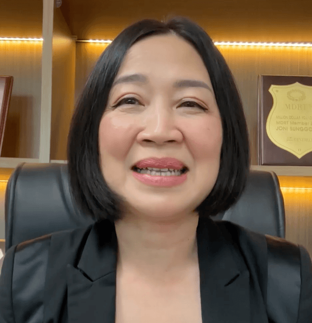 Memberi dukungan untuk nasabah yang di-PHK [Watie Kartono]