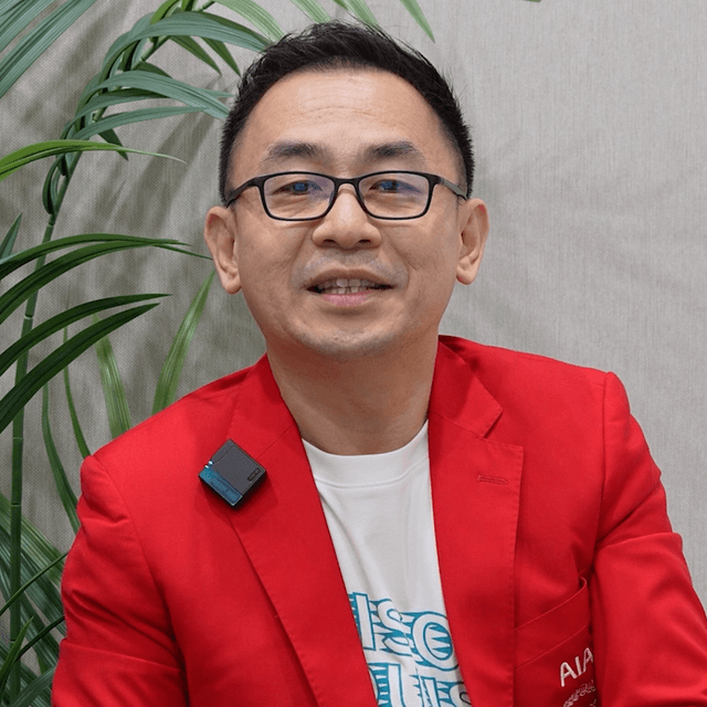 How financial advisors can stay relevant with the rapid development of technology [ Jerrick Eng See Hai]
