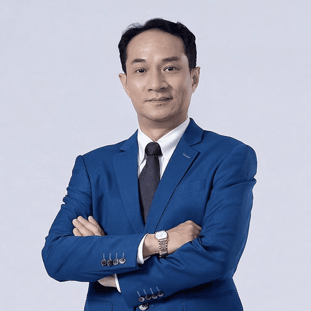 用爱好推动职业发展：何杰华先生的新时代客户洞察 [何杰华Jiehua He]
