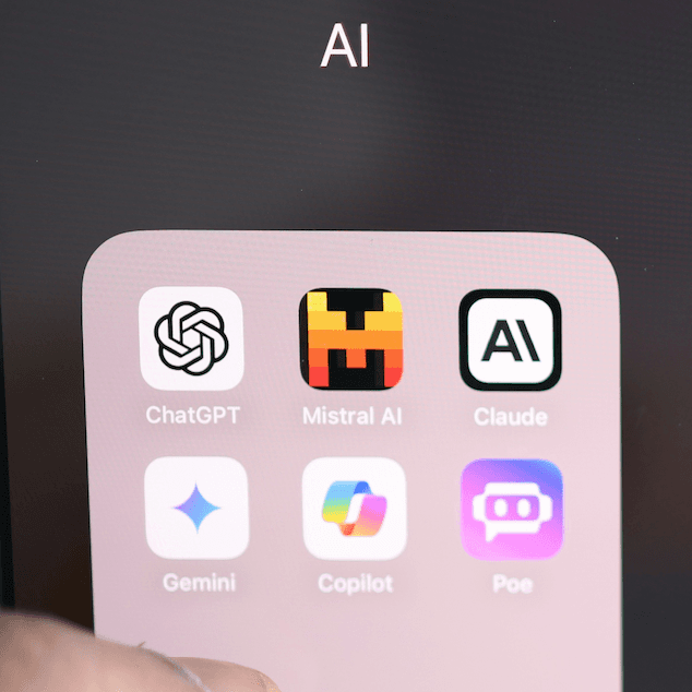 Leveraging AI as a financial advisor 