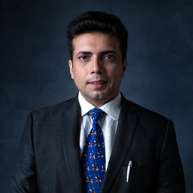 Identifying the key traits and characteristics that make a client a good center of influence [Jagannath Das]