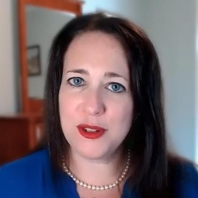 Cómo gestionar reuniones virtuales continuas sin olvidar los detalles sobre el cliente