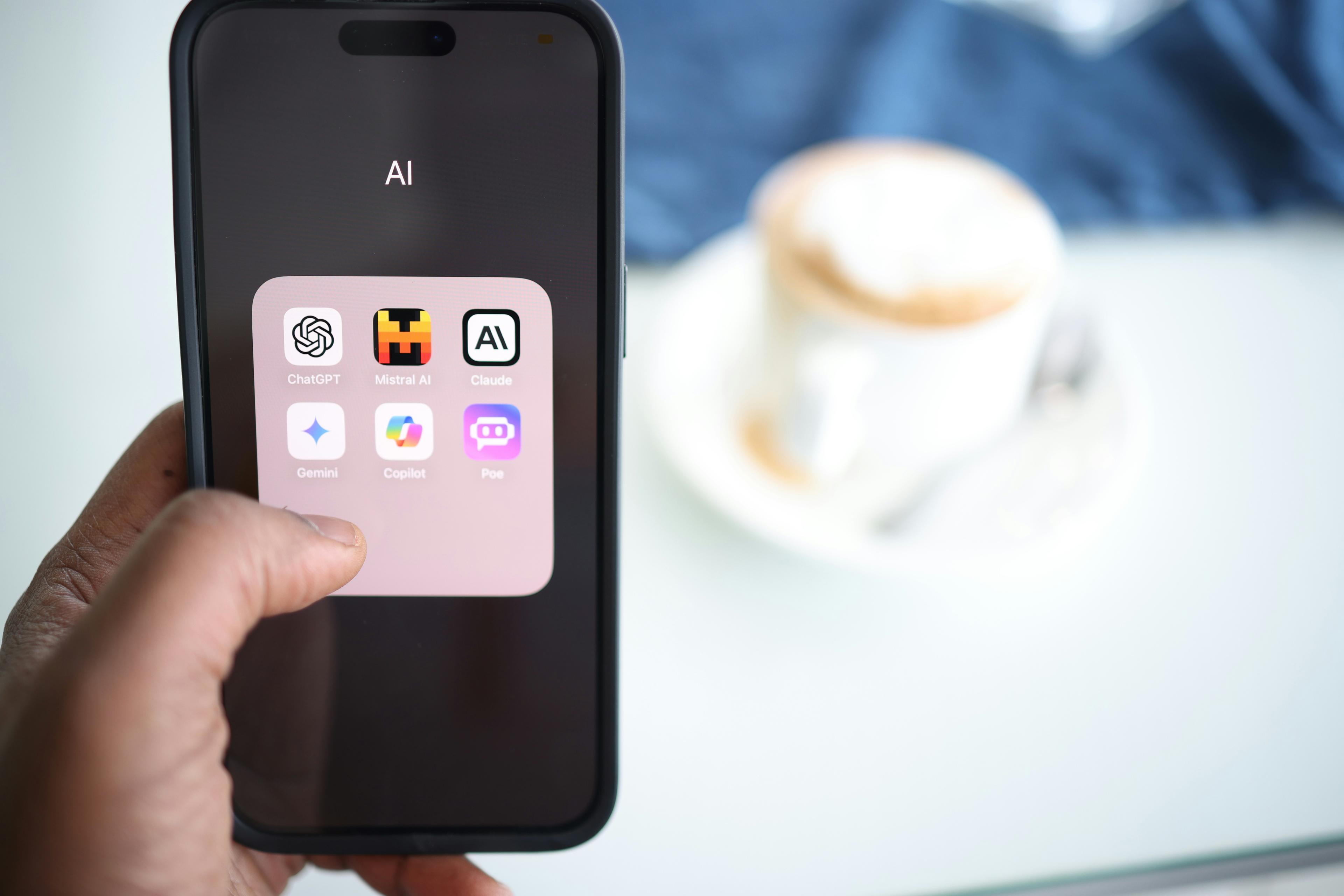 Leveraging AI as a financial advisor 
