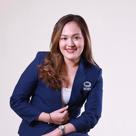 Connecting with mothers as a financial advisor [Angelika Lola]